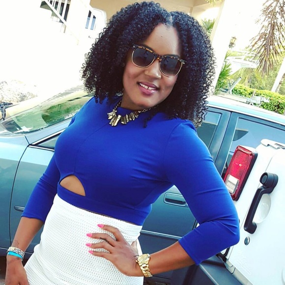 Forever 21 Tops - •SALE•
 Forever 21 Crop Top